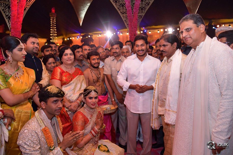 Celebs-at-NTV-Chairman-Narendra-Choudary-Daughter-Rachana-Wedding